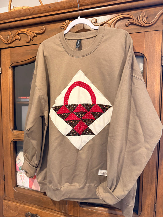 XL Quilted Basket Sweatshirt